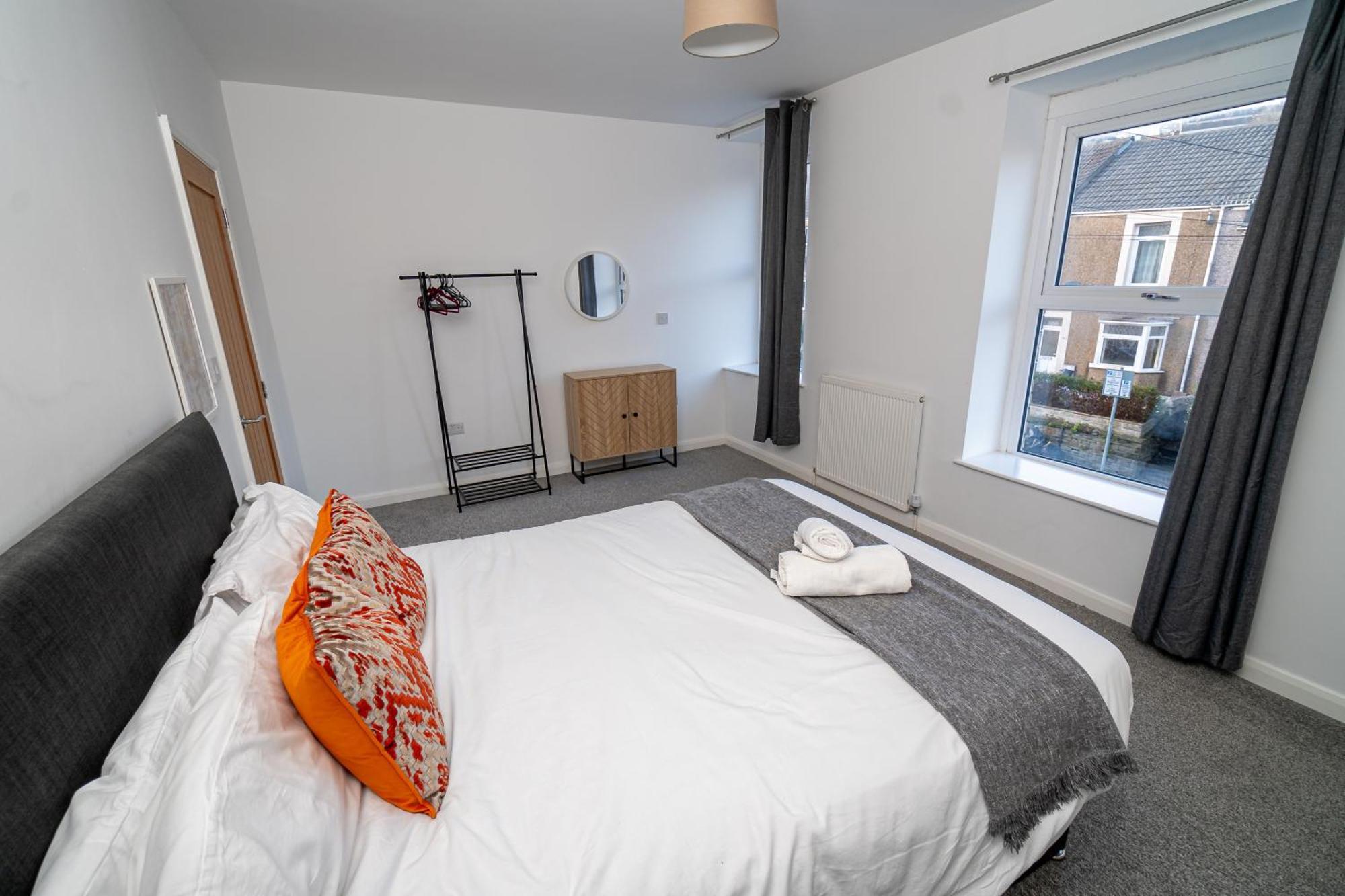 Spacious 3-Bed Near The City Centre Swansea Dış mekan fotoğraf